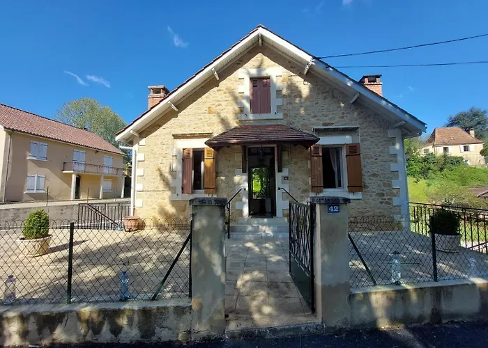 بيت للعطل Maison Du Breuil A